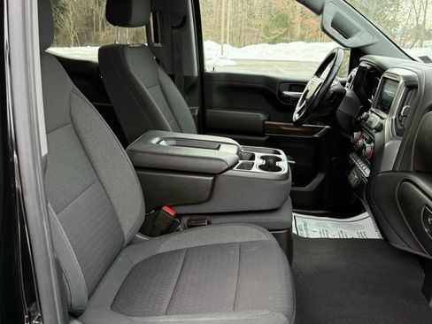 Used 2022 Chevrolet Silverado 1500 LT w/ Z71 Off-Road Package image 36