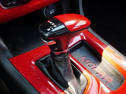 Used 2020 Dodge Charger SXT w/ Plus Group image 19