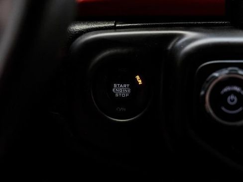 Used 2021 Jeep Wrangler Unlimited Rubicon AWD/4WD image 54