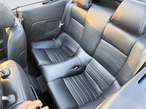 Used 2013 Ford Mustang Premium image 17