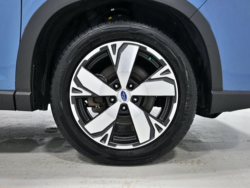 Used 2020 Subaru Forester Touring w/ Popular Package #2 AWD/4WD image 41