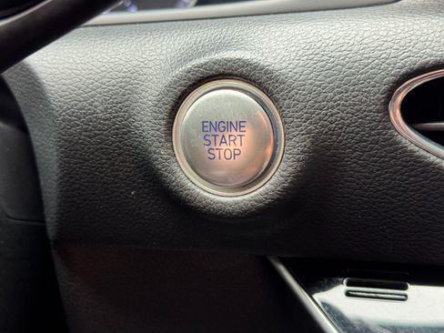Used 2022 Hyundai Sonata SEL w/ Preferred Accessory Package FWD image 21