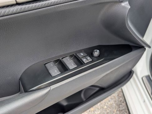New 2026 Toyota Camry SE FWD image 9
