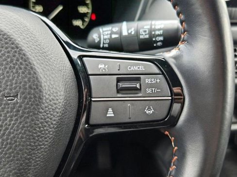 Used 2025 Honda HR-V Sport image 21