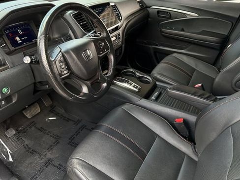 Used 2023 Honda Passport TrailSport image 10
