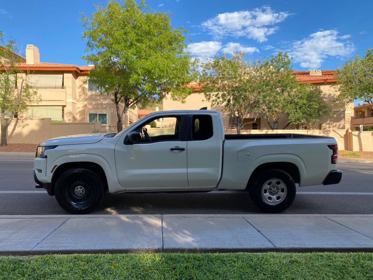 Used 2024 Nissan Frontier S RWD image 14