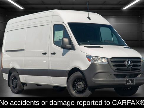 Used 2024 Mercedes-Benz Sprinter 144 Cargo image 2