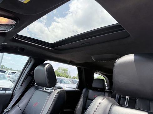 Used 2022 Dodge Durango R/T AWD/4WD image 11