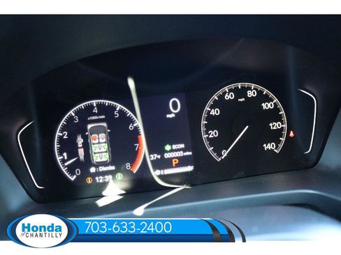 New 2025 Honda Pilot Touring image 9