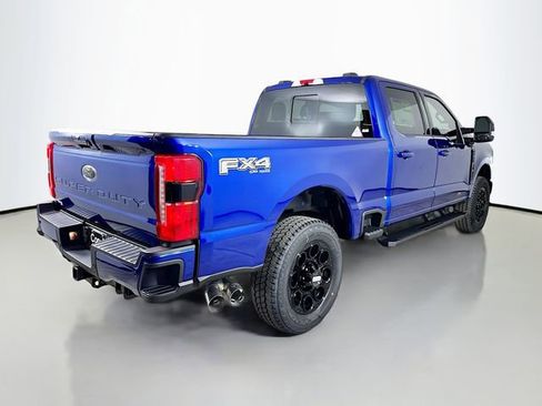 New 2026 Ford F250 Lariat w/ Black Appearance Package image 7