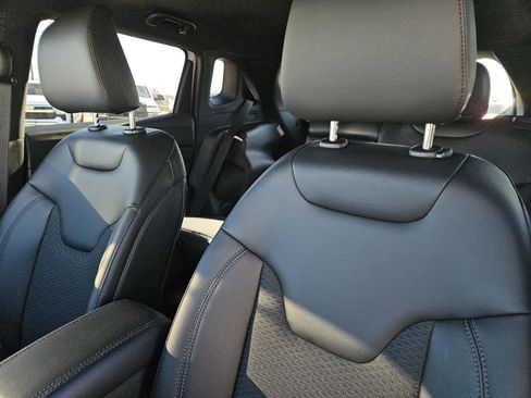 New 2026 Jeep Compass Latitude image 20