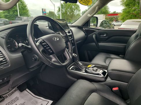 Used 2024 INFINITI QX80 Luxe AWD/4WD image 9