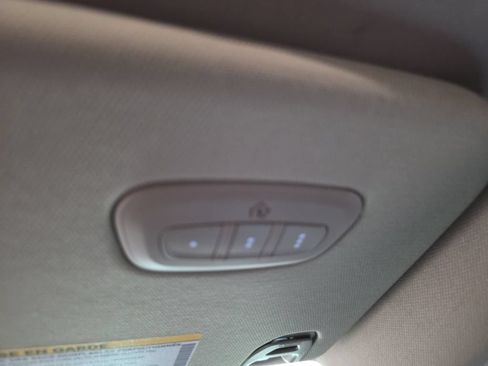 Used 2020 RAM 1500 Laramie AWD/4WD image 24