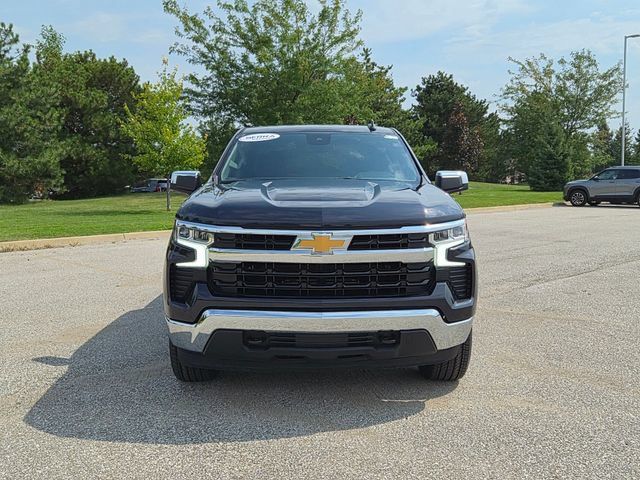 Certified 2024 Chevrolet Silverado 1500 LT AWD/4WD image 2