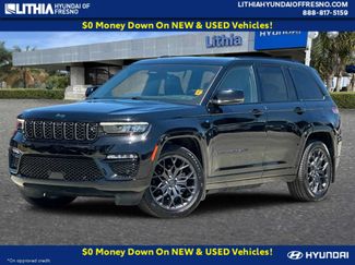 Used 2023 Jeep Grand Cherokee Summit AWD/4WD video 1