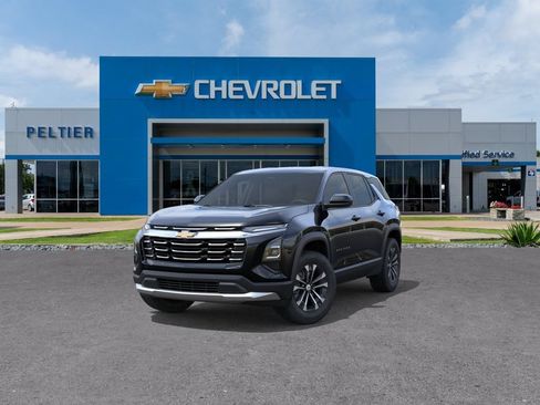 New 2027 Chevrolet Equinox LT w/ Convenience Package II FWD image 8
