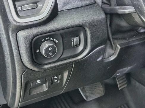 Used 2020 RAM 1500 Lone Star RWD image 13
