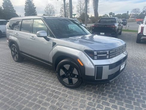 New 2026 Hyundai Santa Fe SE image 1