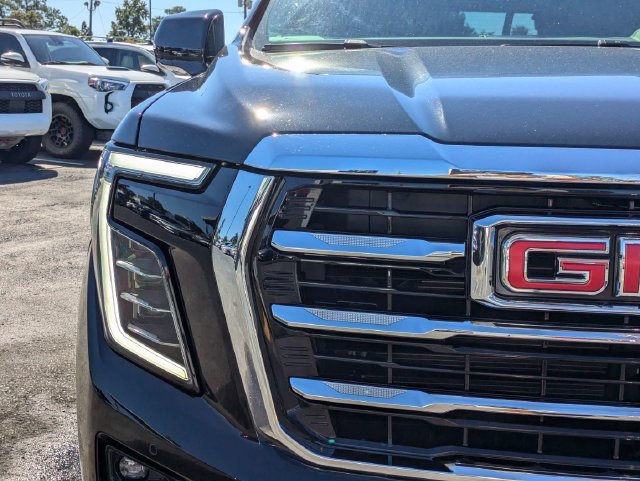 Used 2026 GMC Yukon Elevation AWD/4WD image 11