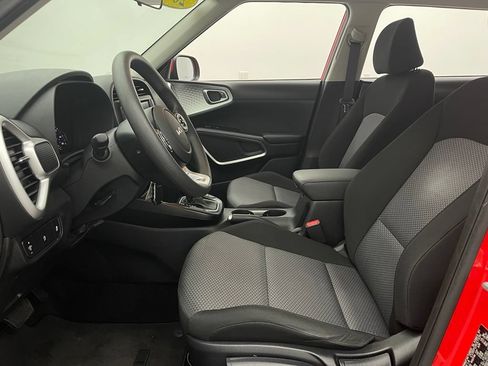 Used 2022 Kia Soul LX FWD image 15