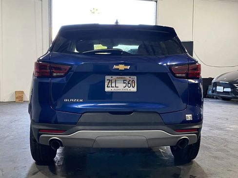 Used 2023 Chevrolet Blazer LT image 3