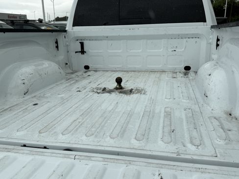 Used 2026 RAM 2500 Laramie AWD/4WD image 31