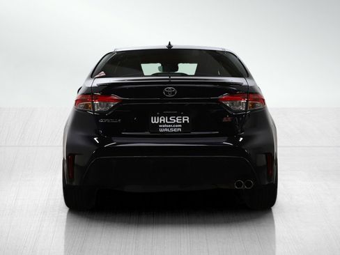Used 2023 Toyota Corolla SE image 4