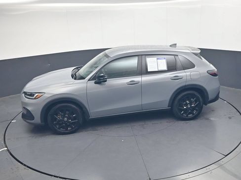 Certified 2024 Honda HR-V Sport image 24
