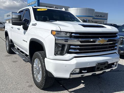Used 2020 Chevrolet Silverado 2500 High Country w/ Z71 Off-Road Package image 2