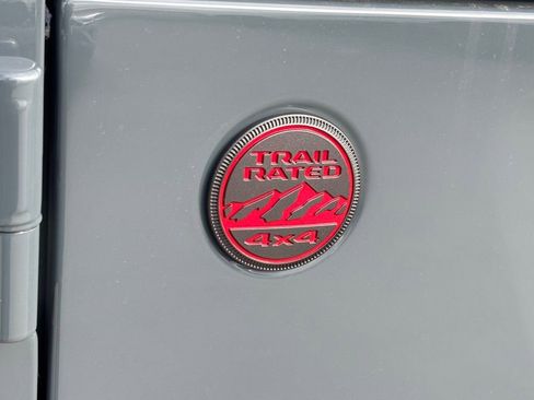 New 2026 Jeep Gladiator Rubicon w/ Safety Group AWD/4WD image 7