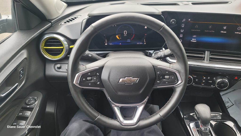 Used 2024 Chevrolet Trax ACTIV w/ Driver Confidence Package FWD image 20