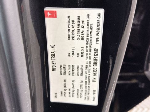 Used 2018 Tesla Model 3 Long Range AWD/4WD image 19