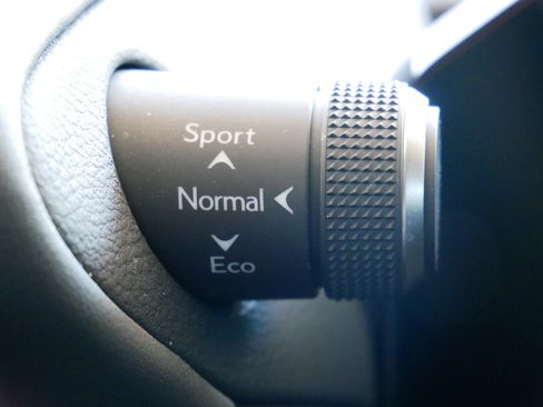Used 2023 Lexus ES 250 w/ Premium Package AWD/4WD image 31