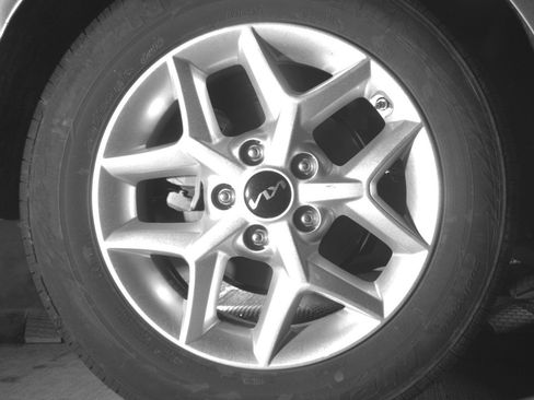Used 2025 Kia Soul LX w/ LX Technology Package FWD image 15