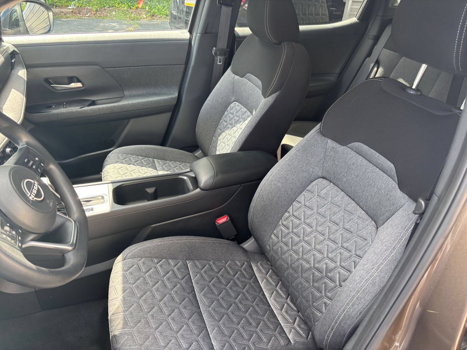Used 2026 Nissan Kicks SV w/ Cold Weather Package FWD image 22