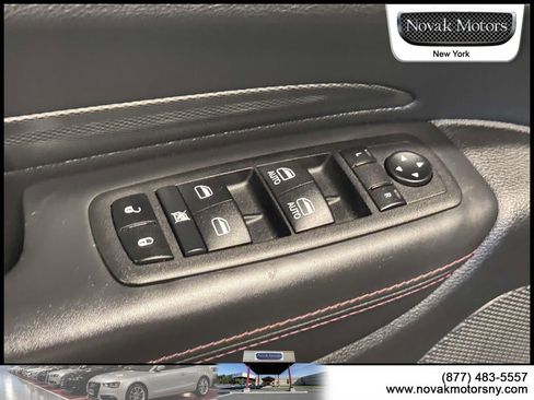 Used 2022 Dodge Durango R/T w/ Blacktop Package AWD/4WD image 15