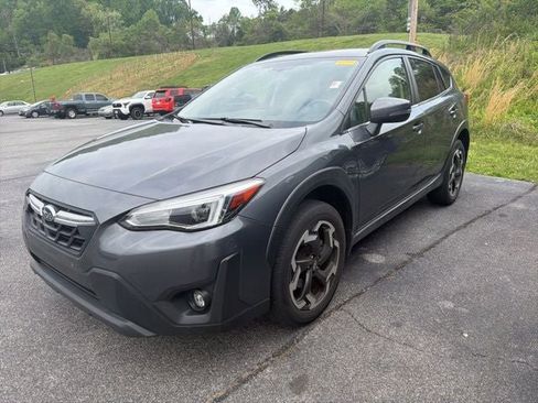 Used 2023 Subaru Crosstrek 2.5i Limited w/ Moonroof Package AWD/4WD image 3