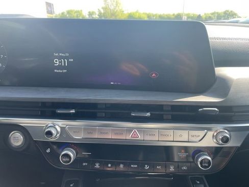 Used 2023 Kia Telluride SX X-Line AWD/4WD image 16