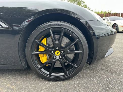 Used 2013 Ferrari California image 11
