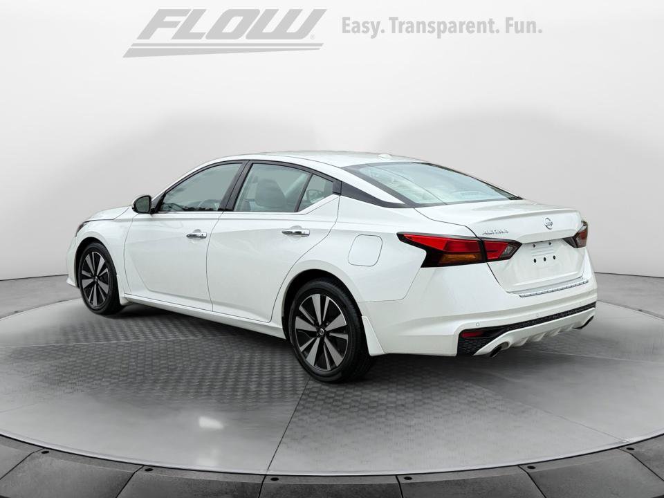 Used 2020 Nissan Altima 2.5 SV FWD image 6