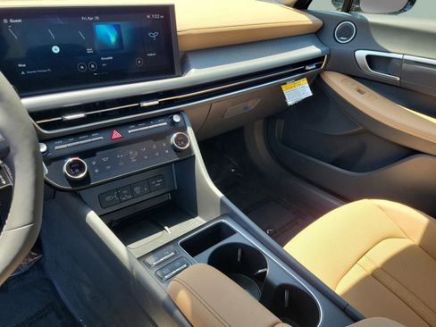 New 2025 Hyundai Sonata Limited image 35