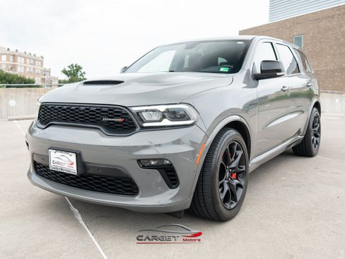 Used 2021 Dodge Durango R/T w/ Tow 'N Go Package AWD/4WD image 3