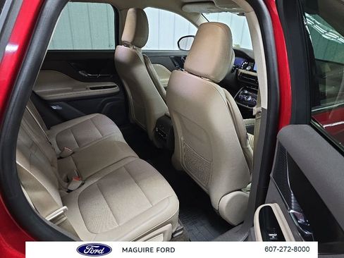 Used 2022 Lincoln Corsair AWD w/ Equipment Group 101A image 20