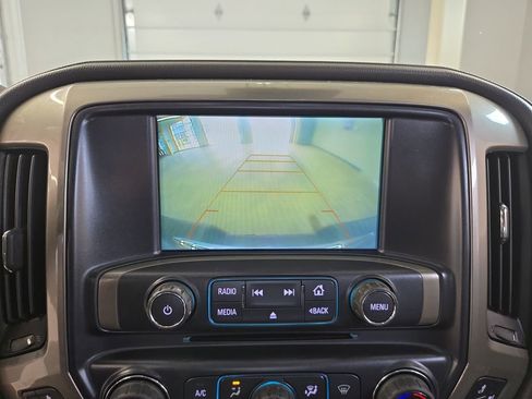 Used 2018 Chevrolet Silverado 1500 High Country w/ High Desert Package AWD/4WD image 25
