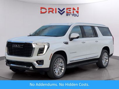New 2025 GMC Yukon XL Elevation w/ LPO, Elevation Black Package
