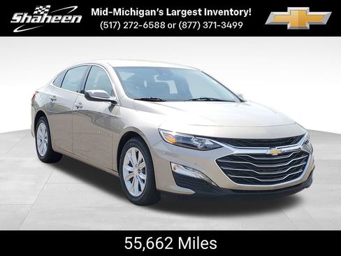 Used 2025 Chevrolet Malibu LT FWD image 2