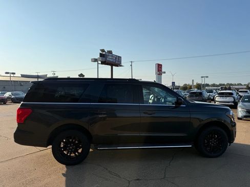 Used 2023 Ford Expedition Max XLT RWD image 6