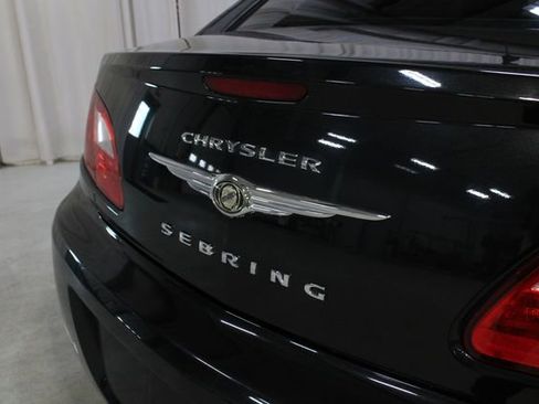 Used 2009 Chrysler Sebring LX FWD image 29