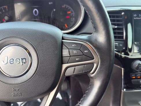 Used 2021 Jeep Grand Cherokee Limited RWD image 22