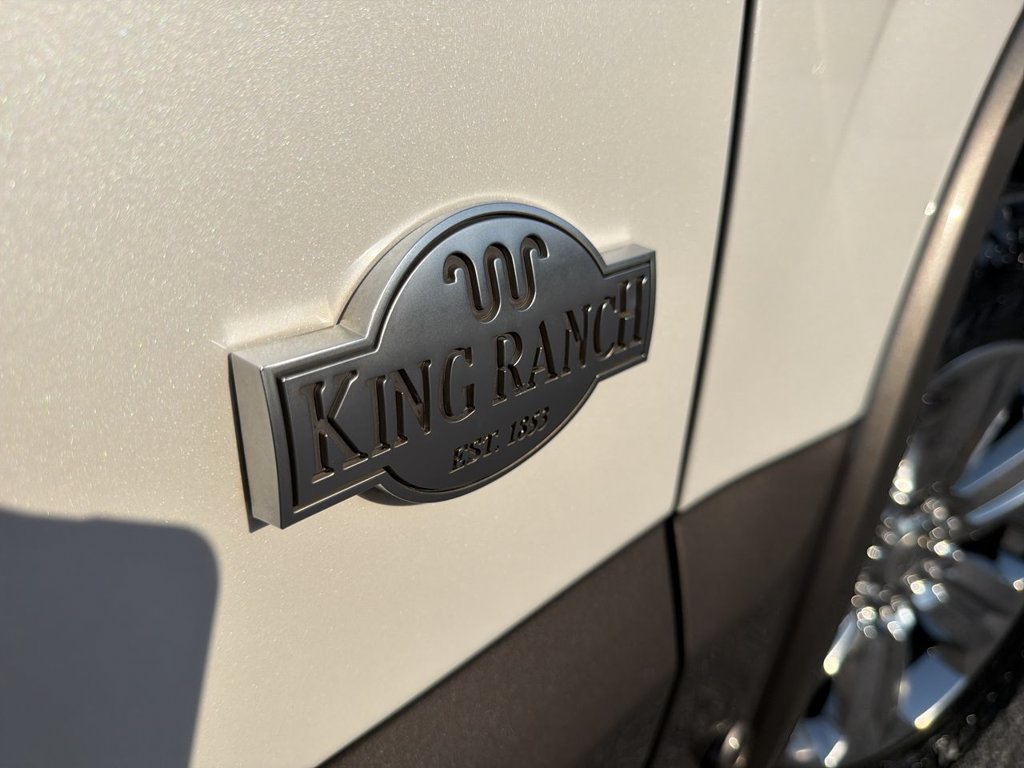 Used 2018 Ford F150 King Ranch w/ Equipment Group 601A Luxury AWD/4WD image 33